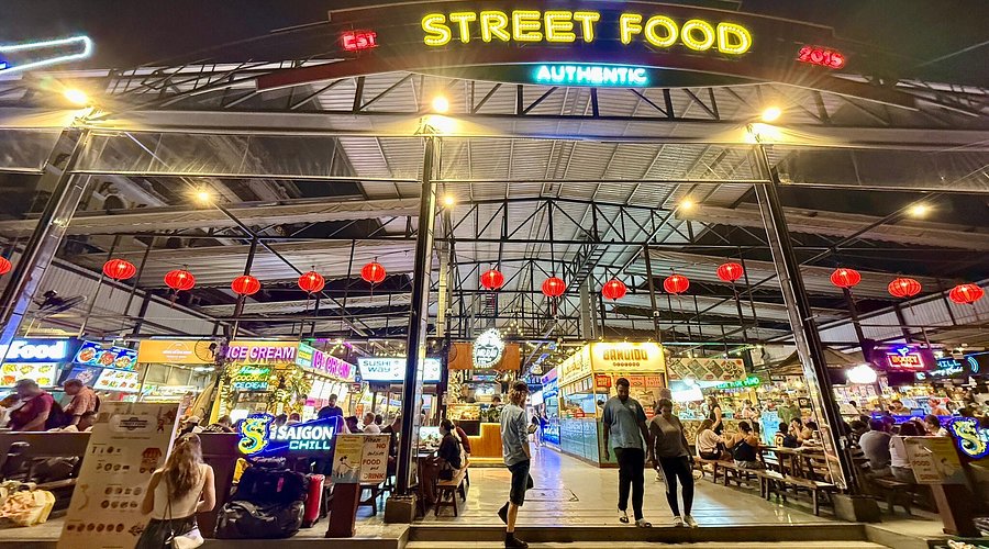 Discover the Flavors of Bún Nghệ Market: A Food Lover’s Paradise in Ho Chi Minh City&nbsp;🍜🇻🇳